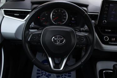 2020 Toyota Corolla SE Thumbnail