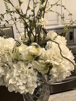 Artificial Flowers With Vase Faux Hydrangea Flower Arrangement Thumbnail