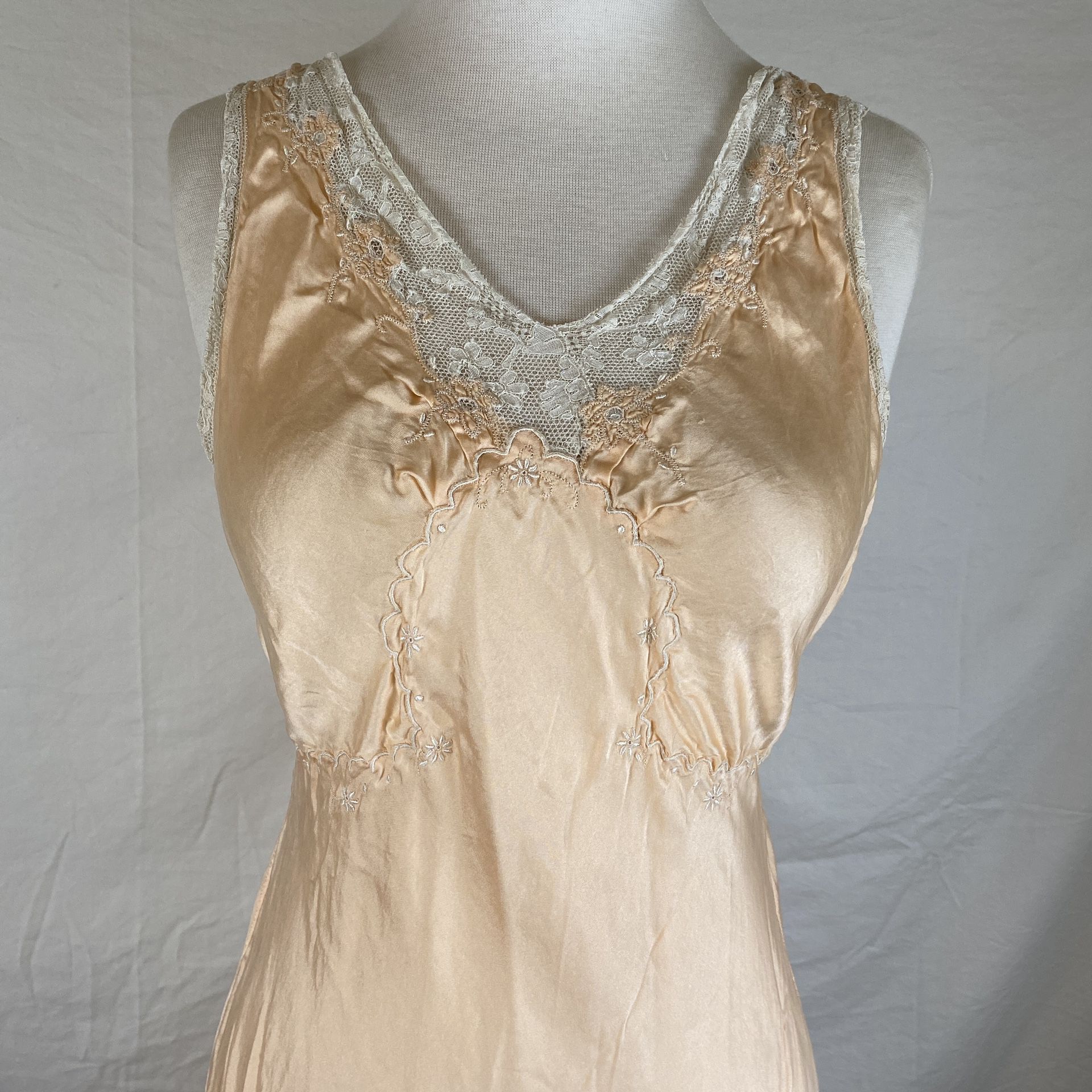 Vintage 40s 50s Bonwit Teller Nightgown Slip Dress Floral Lace Maxi Art Deco M