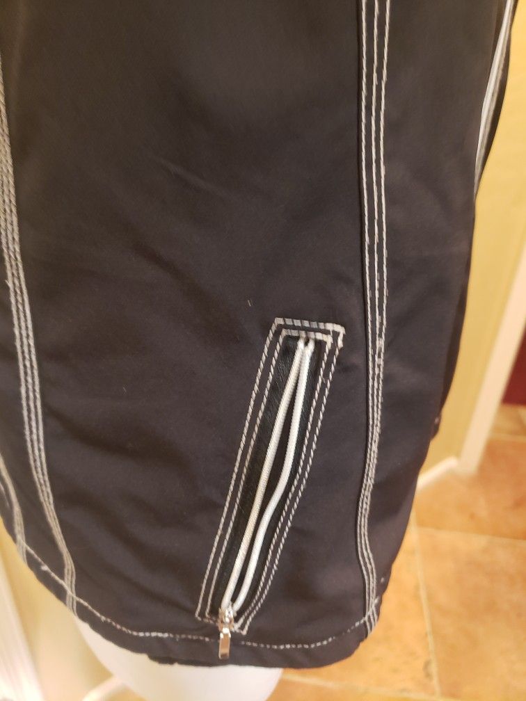 Chico's Zenorgy Black And White Reversible Zippered Vest L