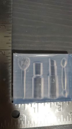 Clear silicon mold Thumbnail