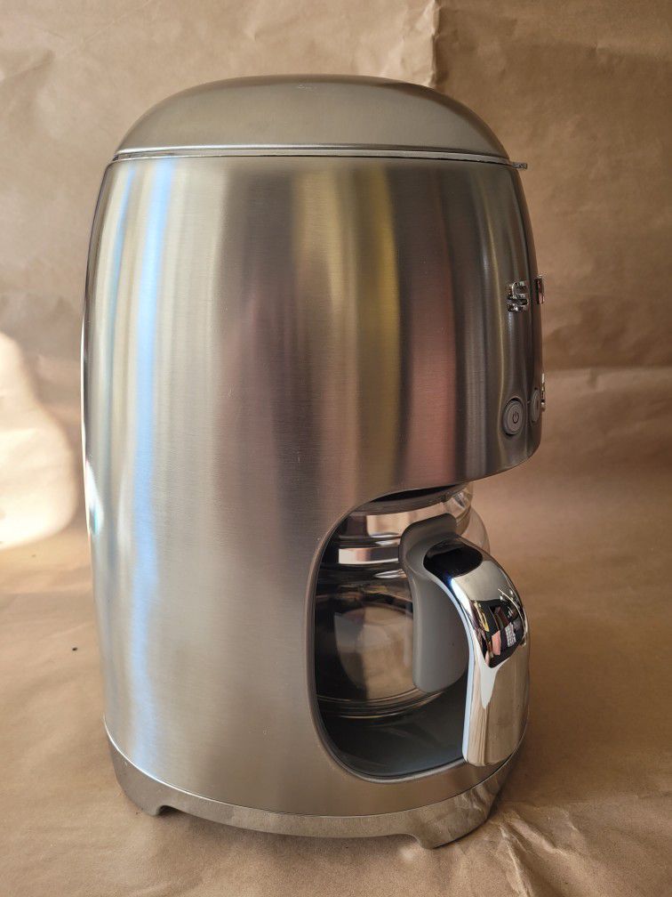 Smeg 1950's Retro Drip Filter 10 Cup Coffee Maker SILVER Color Caffe Cafe Machine NEW RETAILS $239