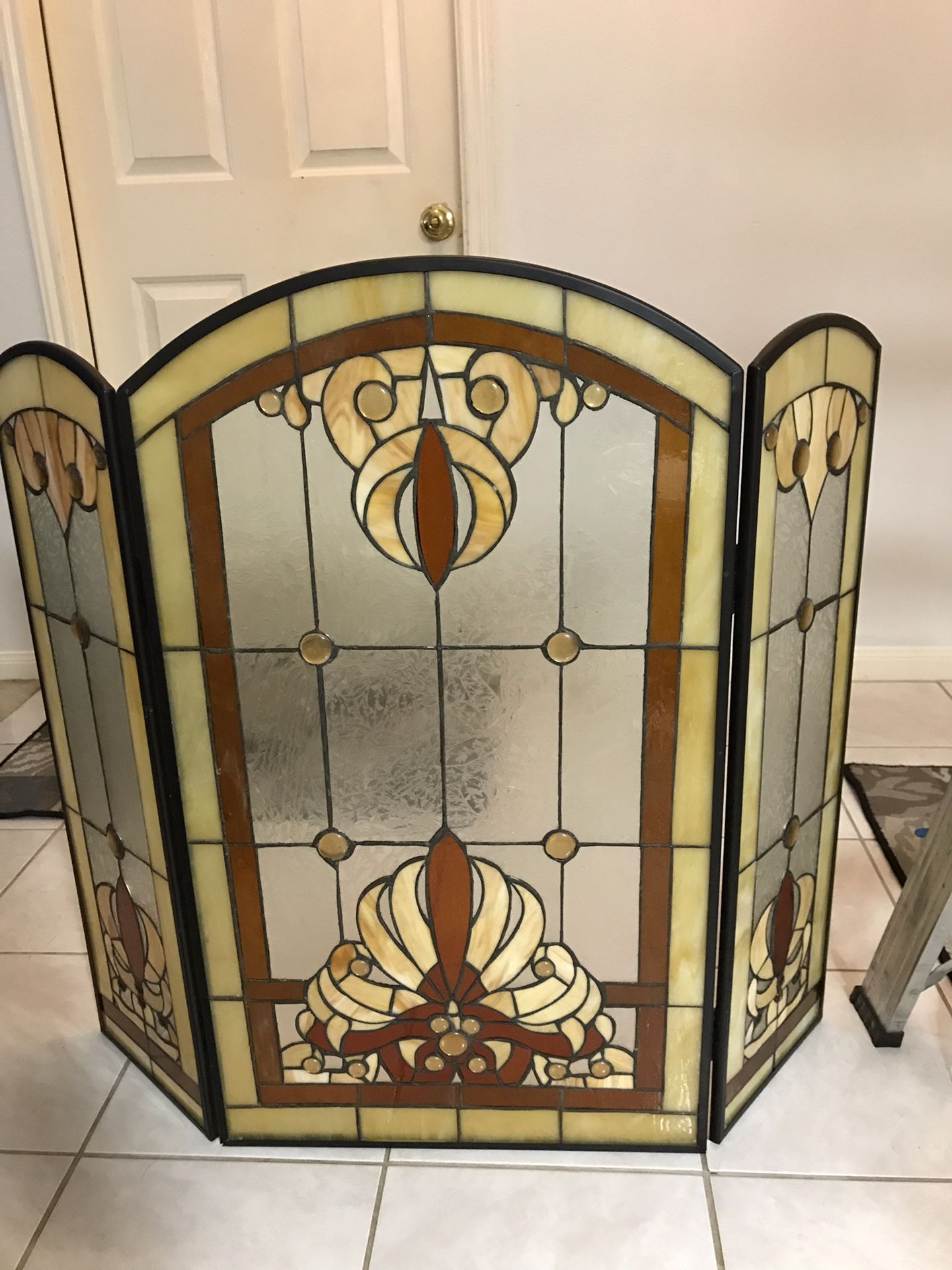 Beautiful Stained Glass Fireplace Screen