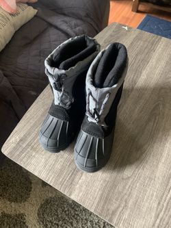 Boys Toddler Snow/Winter Boots Size 8T Thumbnail