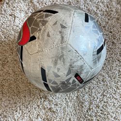4 Count Size 5 Soccer Balls Thumbnail
