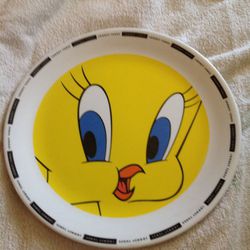 Brand New, Never Used. Looney Tunes Tweety Bird Collectible Plastic Dinner Plate Thumbnail