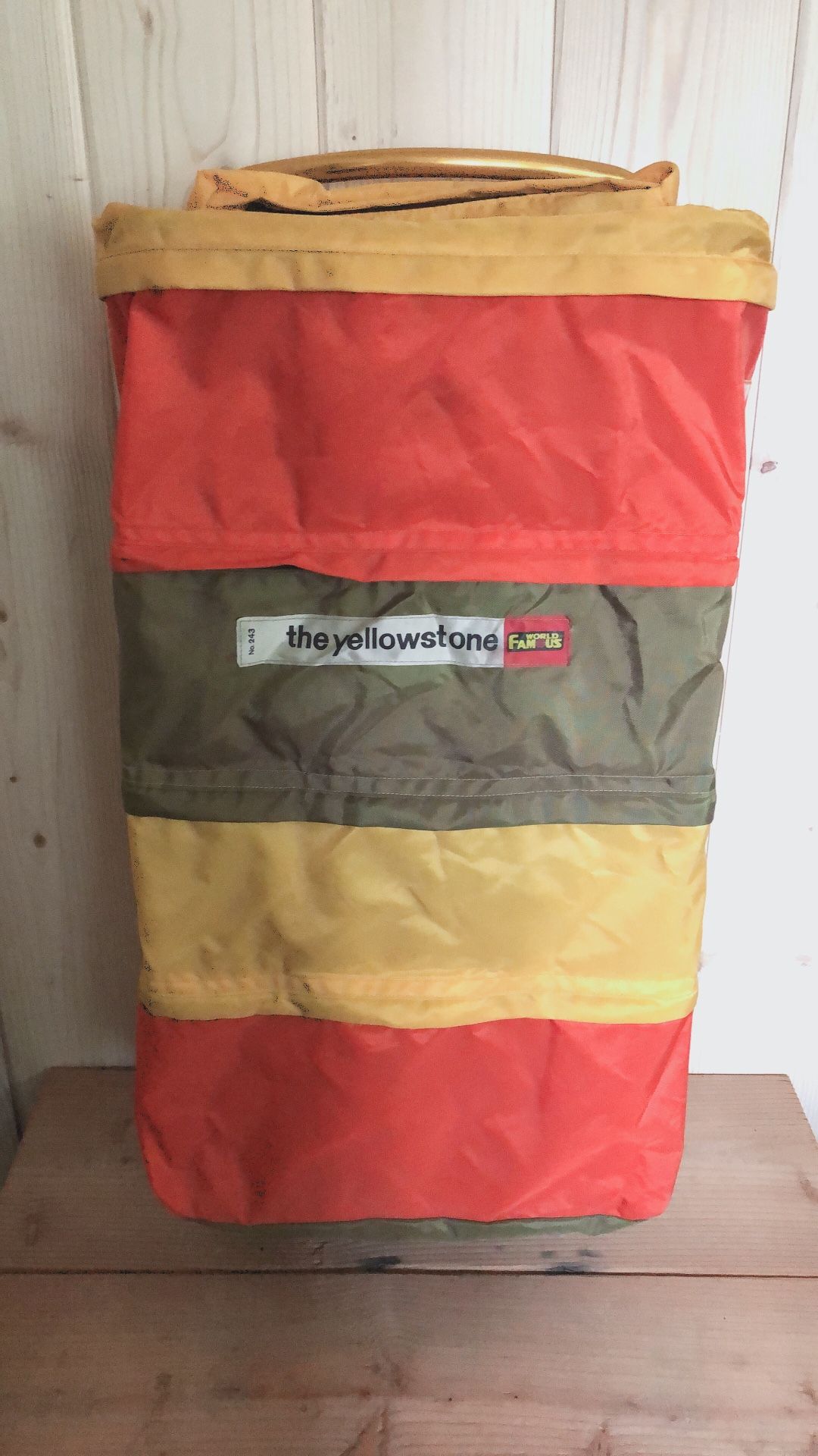 WORLD FAMOUS THE YELLOWSTONE Vintage Daypack Backpack