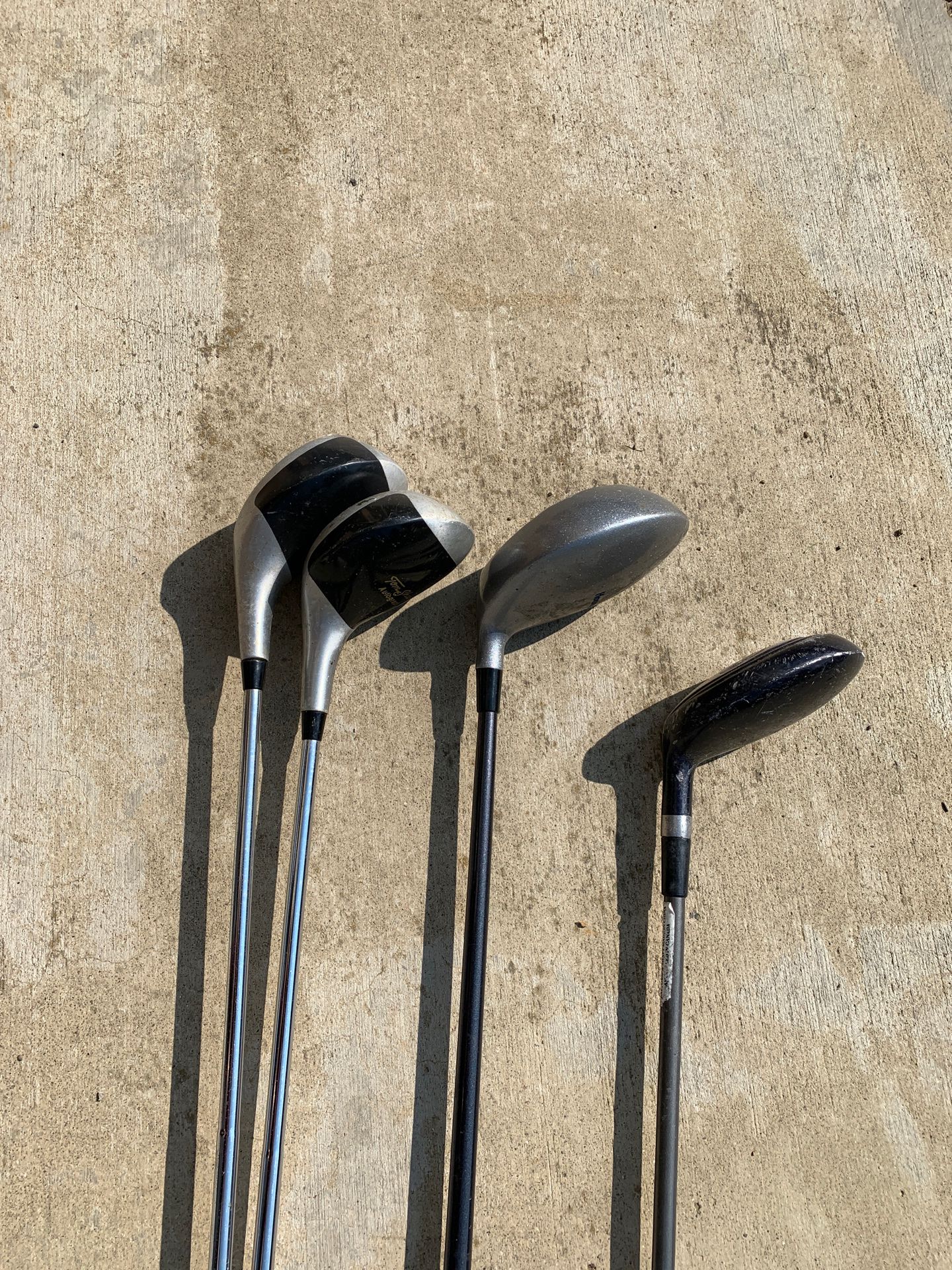 4 left handed golf clubs good condition