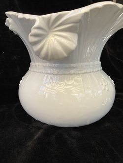 Gorgeous Italian Vase! Thumbnail