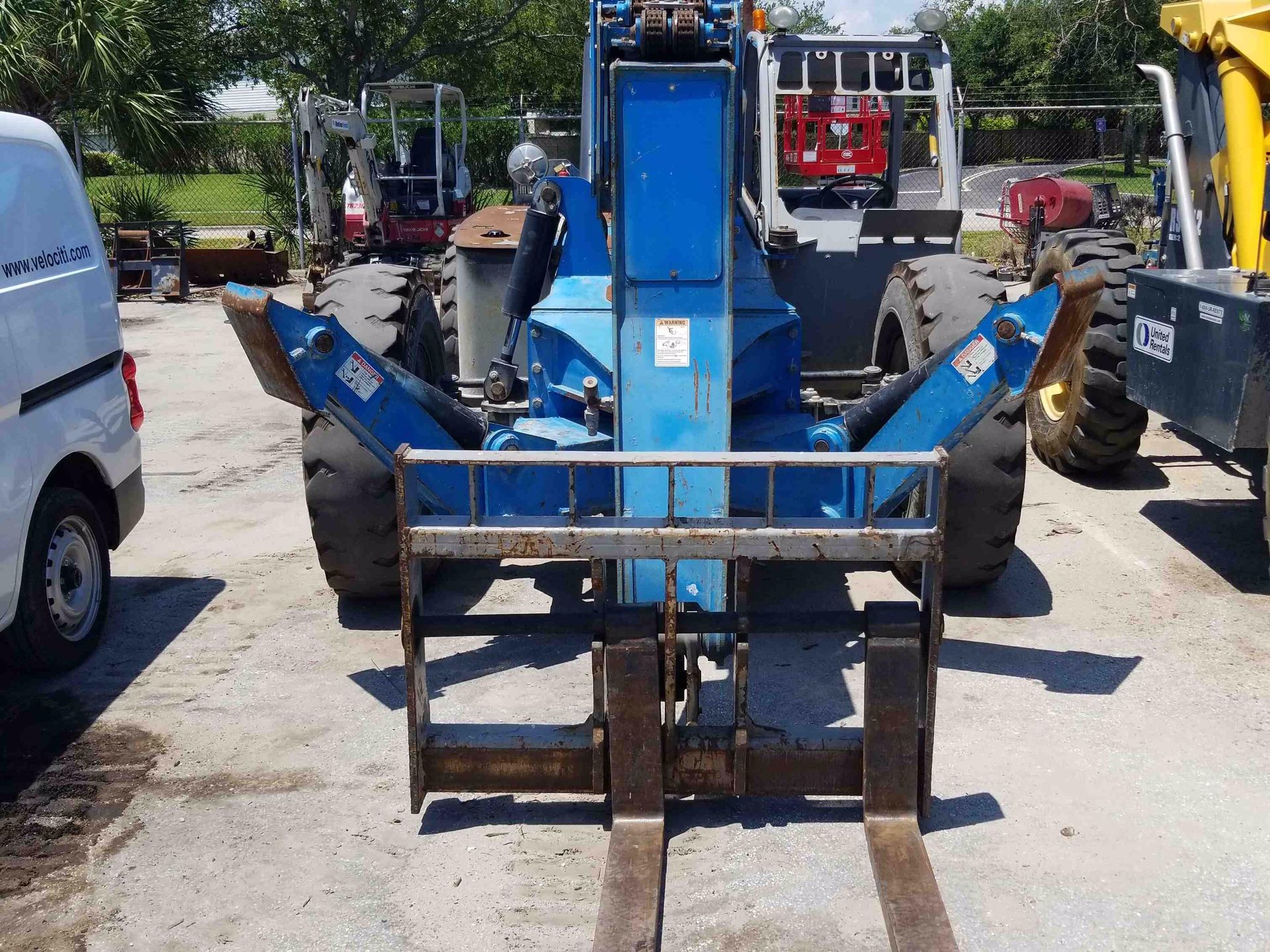 2013 Genie GTH-1056 Reach Forklift