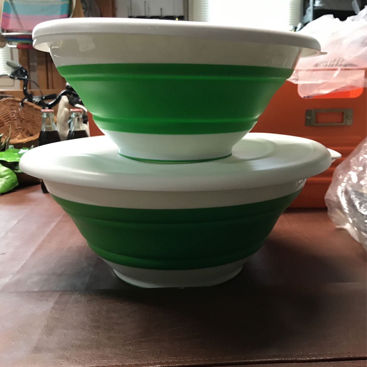 Pampered Chef Collapsible Bowls