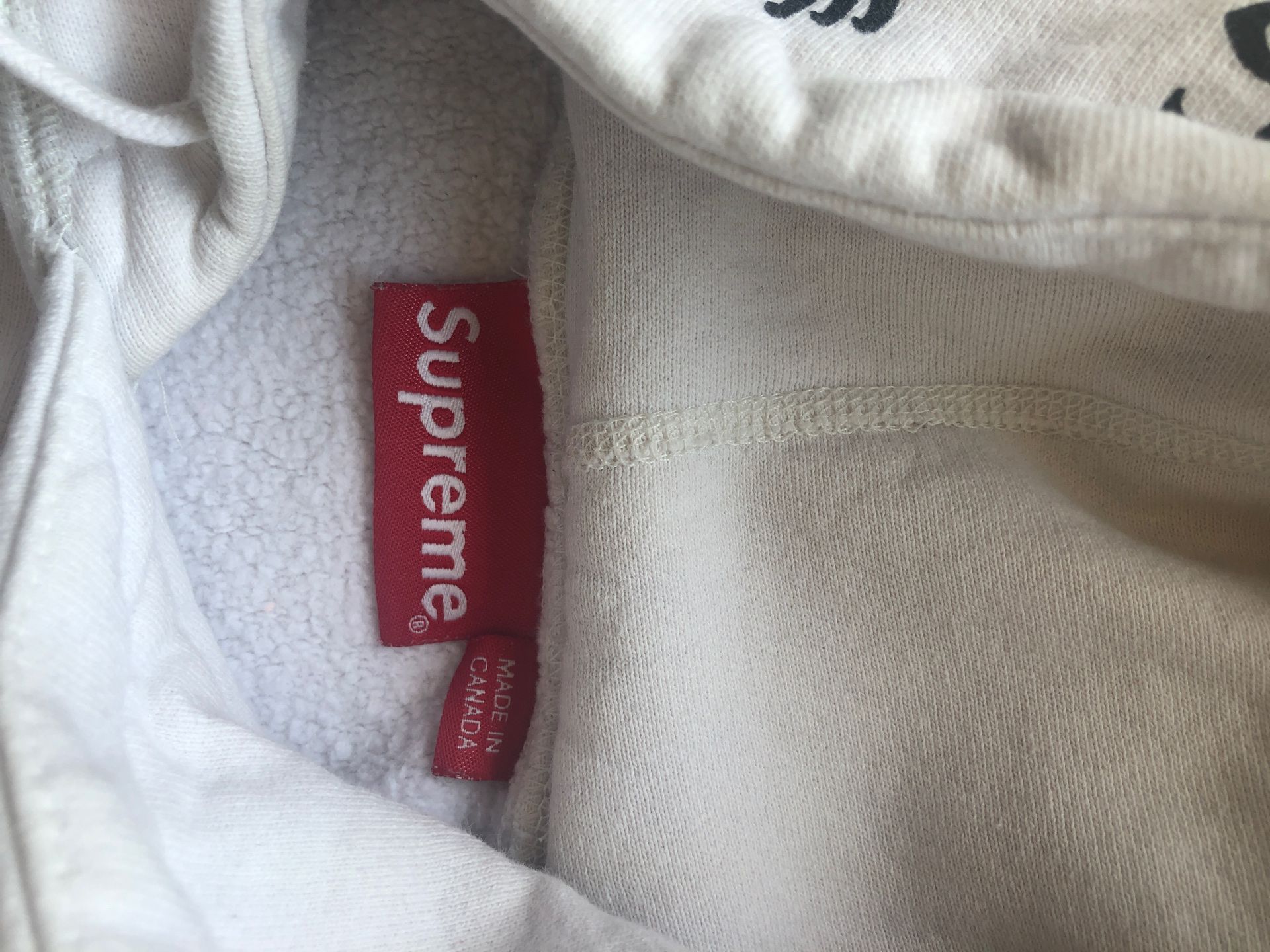 Supreme hoodie size xl