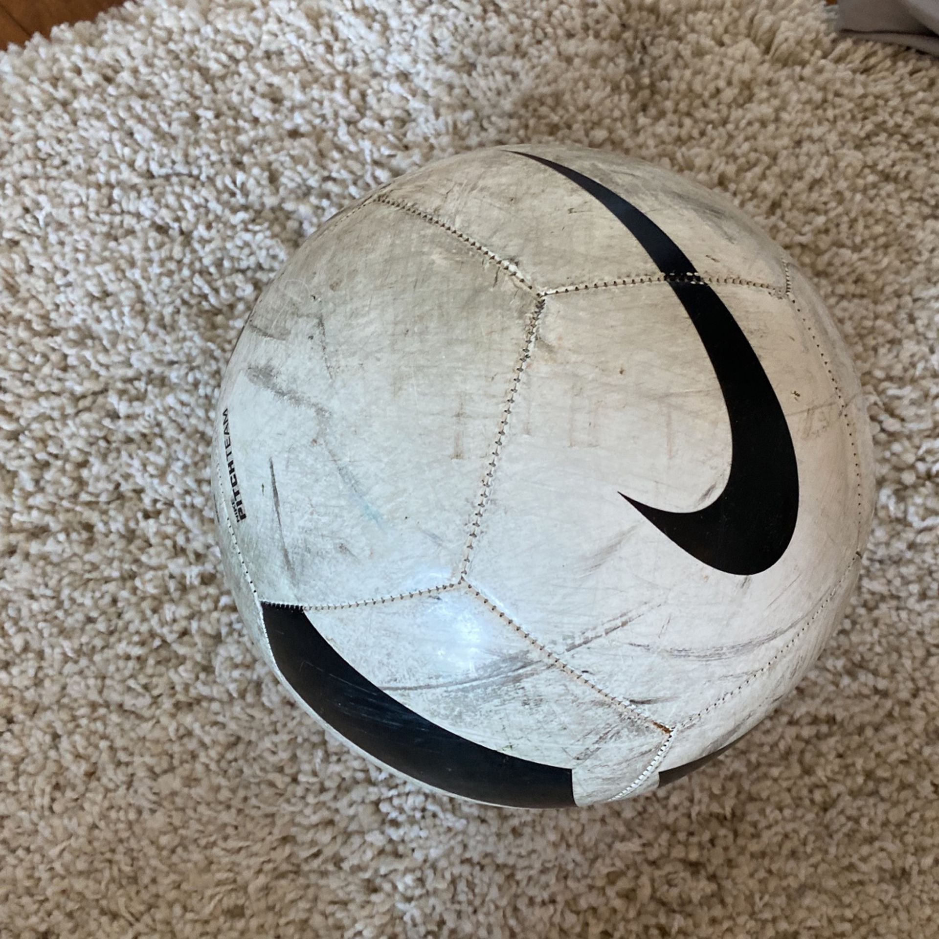 4 Count Size 5 Soccer Balls