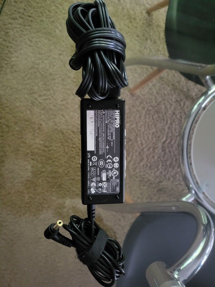 Read Add!!! HP AC Adapter (aftermarket)