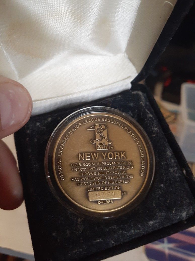 Derek Jeter Bronze Coin