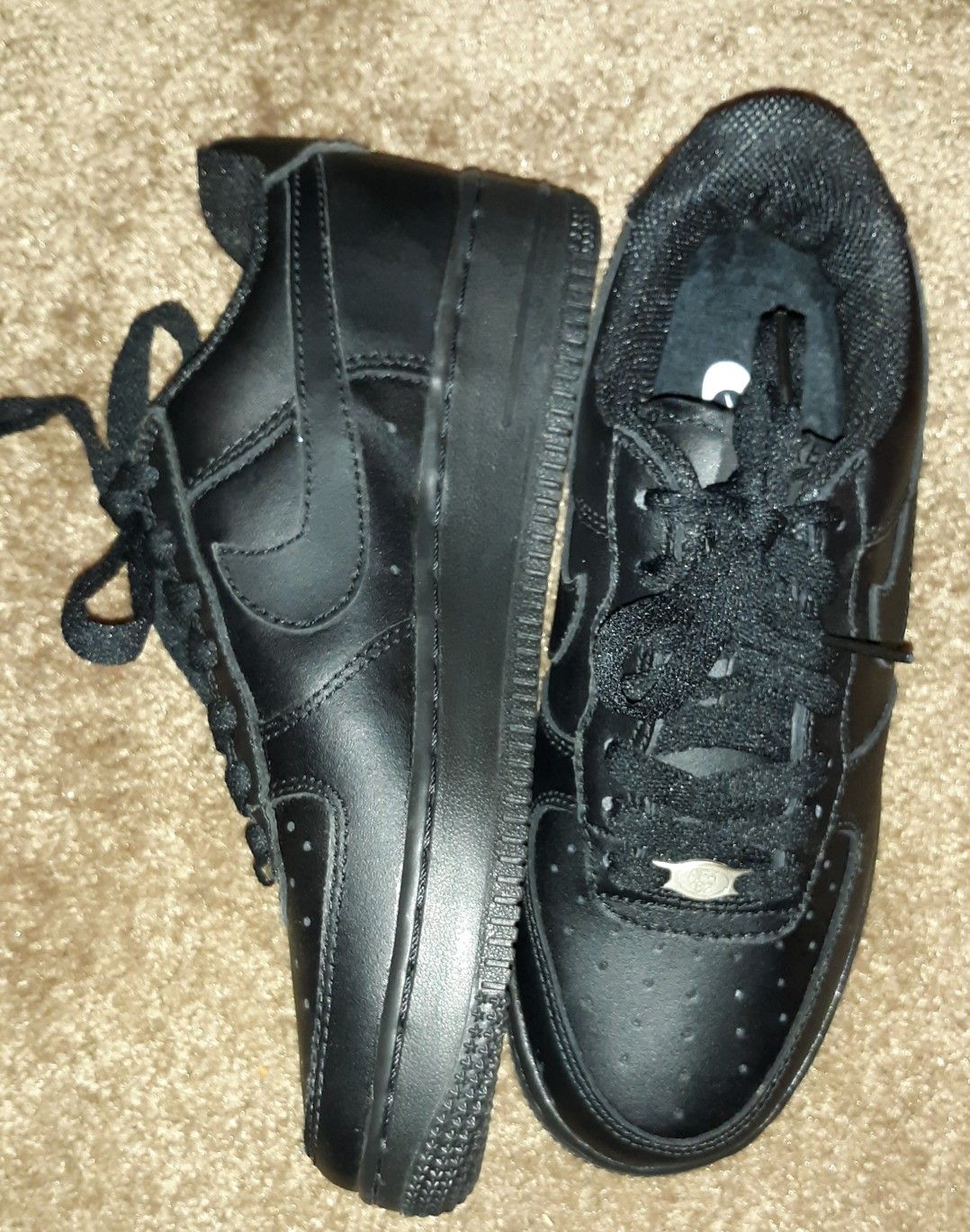 Nike boys shoes