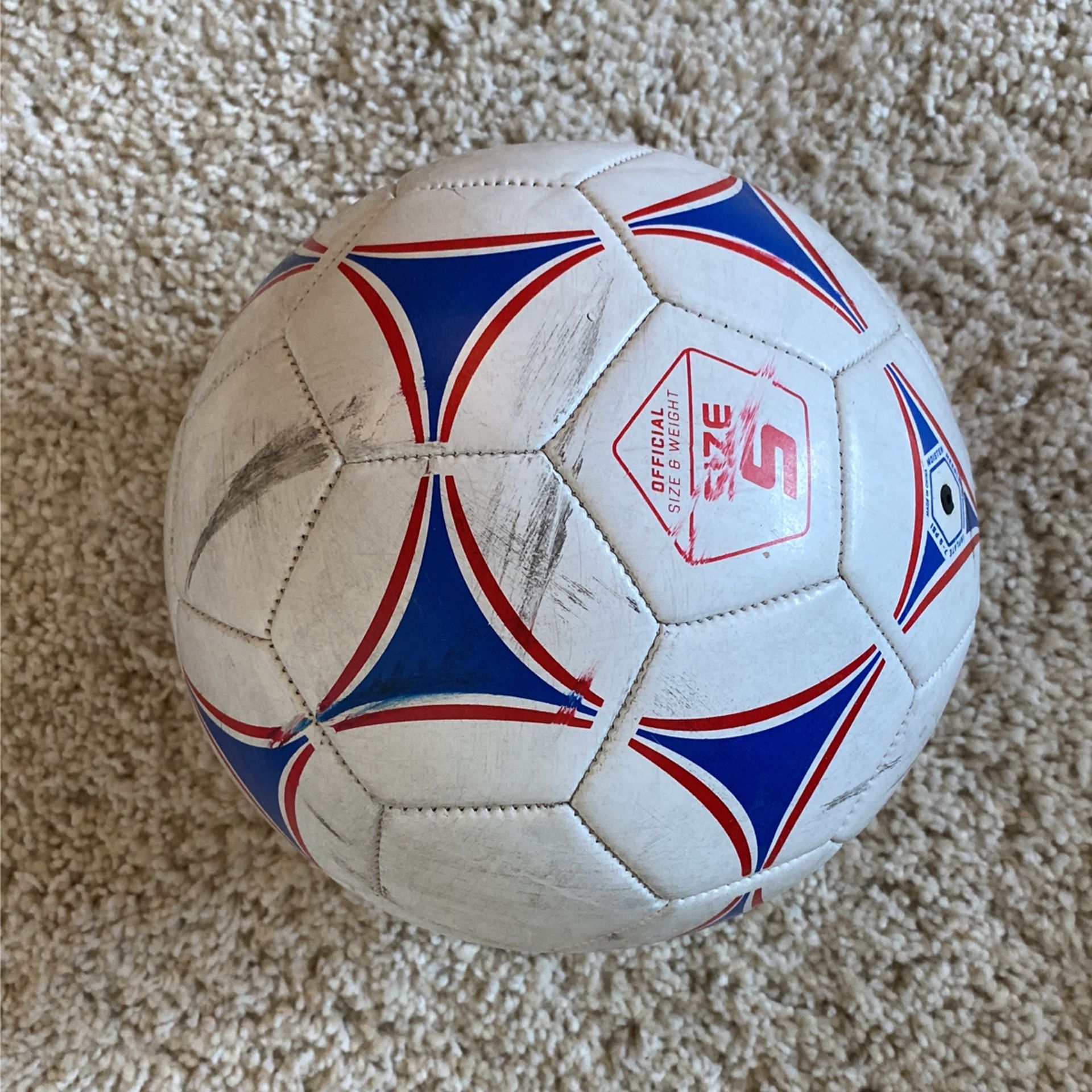 4 Count Size 5 Soccer Balls
