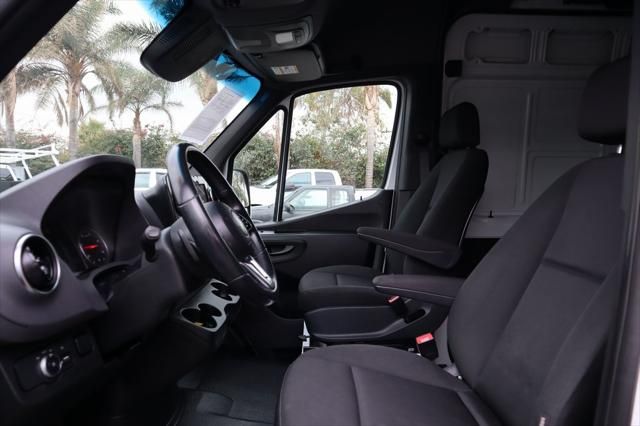 2019 Freightliner Sprinter Cargo Van