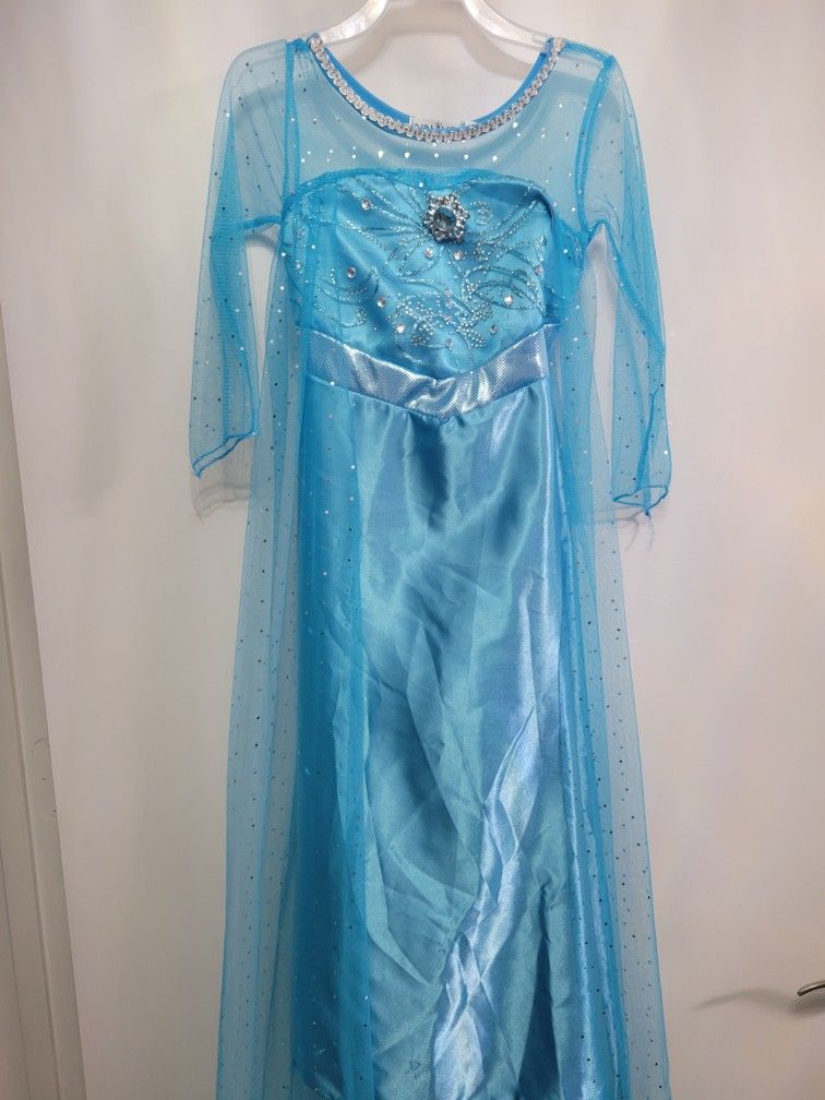 Princess Elsa Dress Costume For Girls. Size 4-5