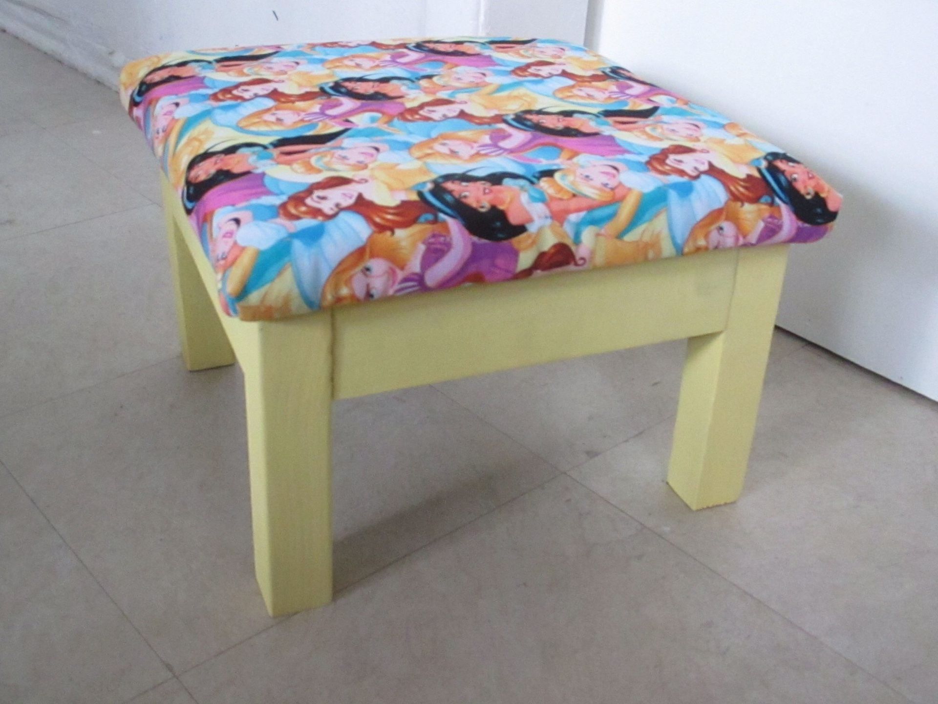 Princess Stool/chair