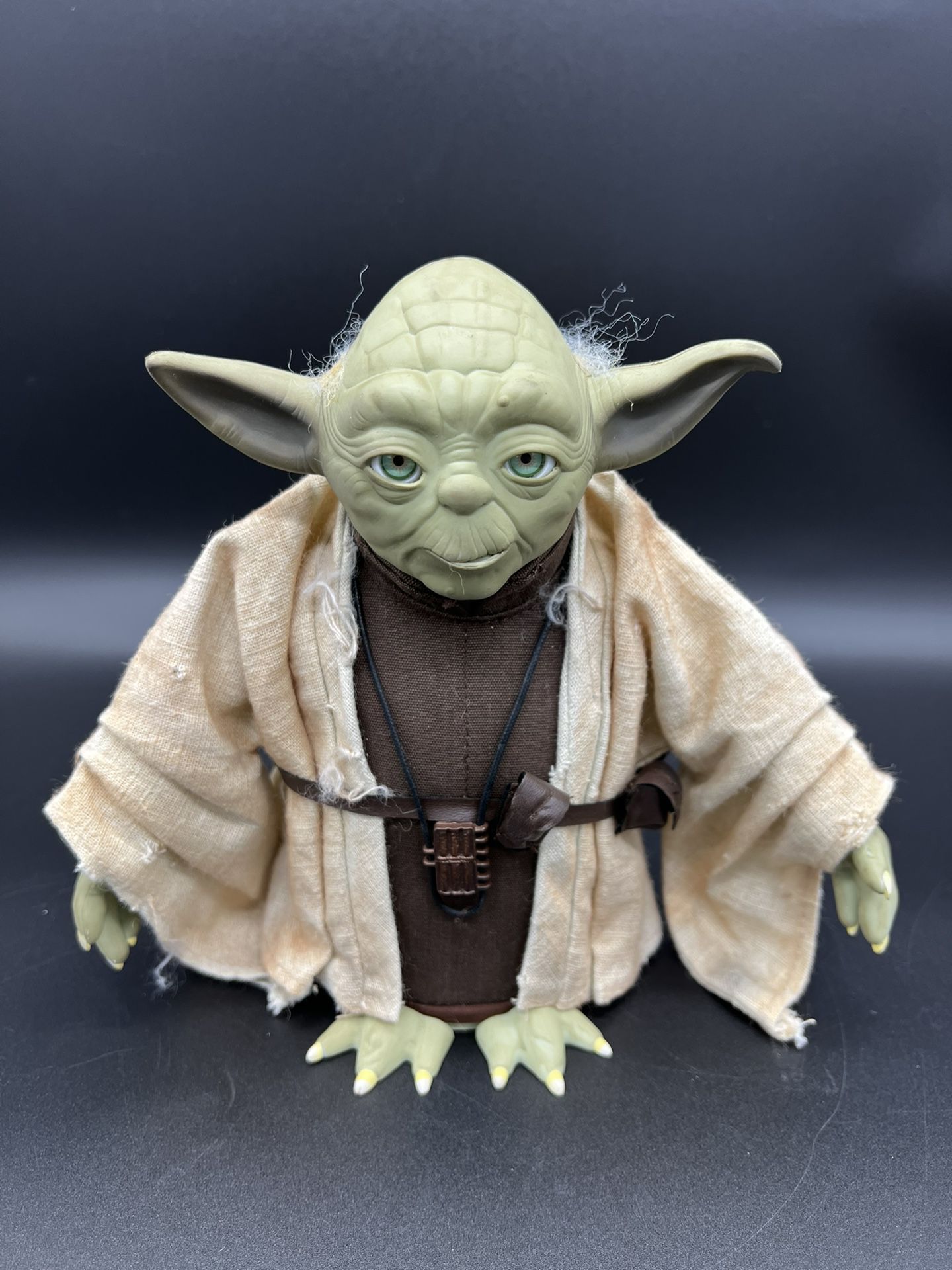 Vintage 2004 Hasbro Star Wars Yoda Ask Me Yoda