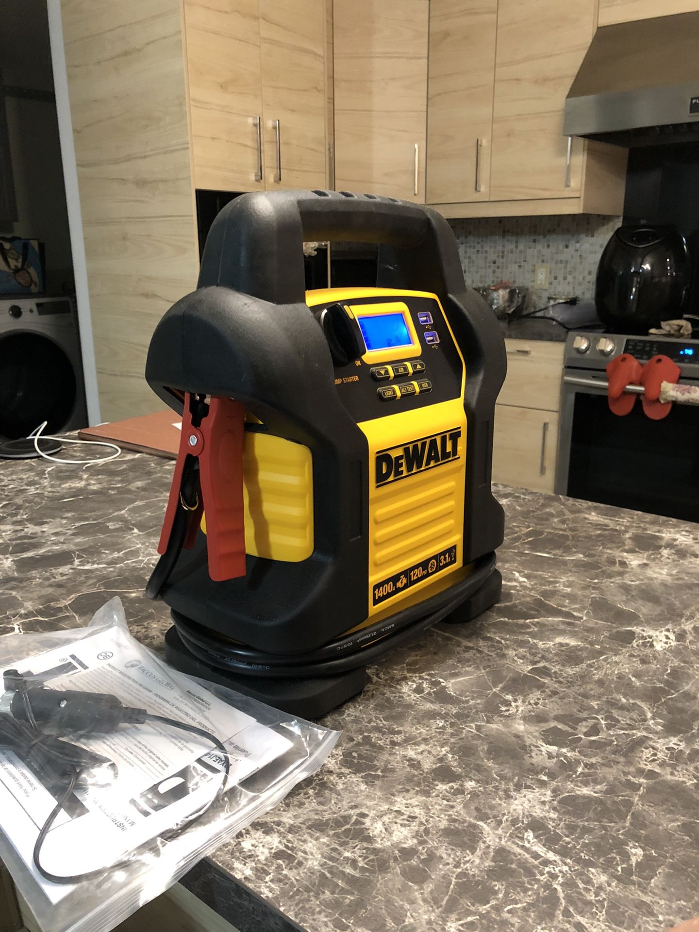 NEW DEWALT JUMP BOX for Sale in Kent, WA OfferUp