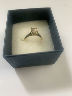 14k Yellow Gold Solitaire Engagement Ring Thumbnail