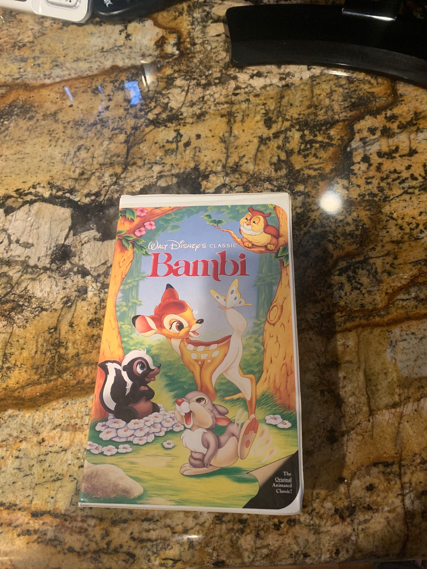 Disney Bambi black diamond Vhs tape mint condition everything inside rare 942-1 collectible very rare