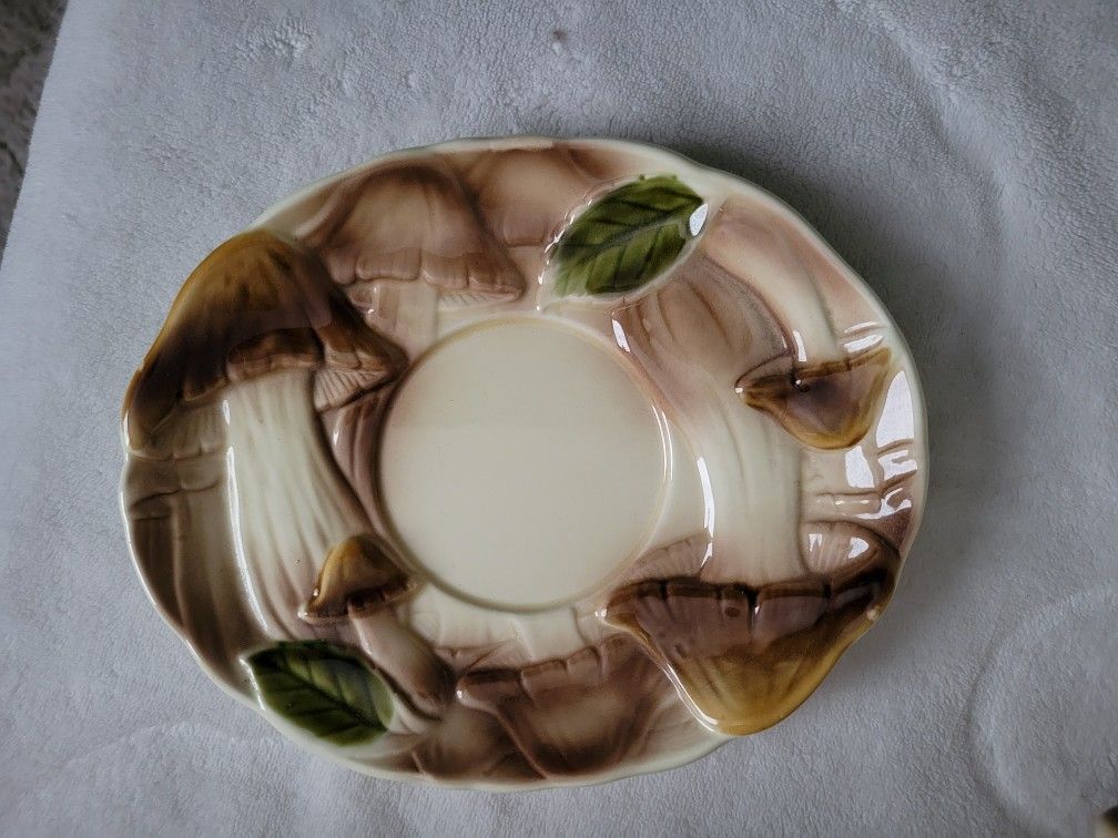 Mushroom Canisters, Cookie Jar. & More