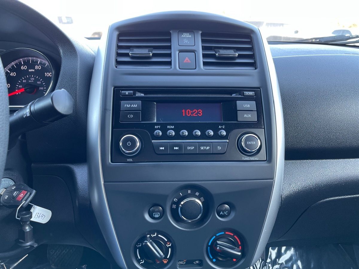 2018 Nissan Versa