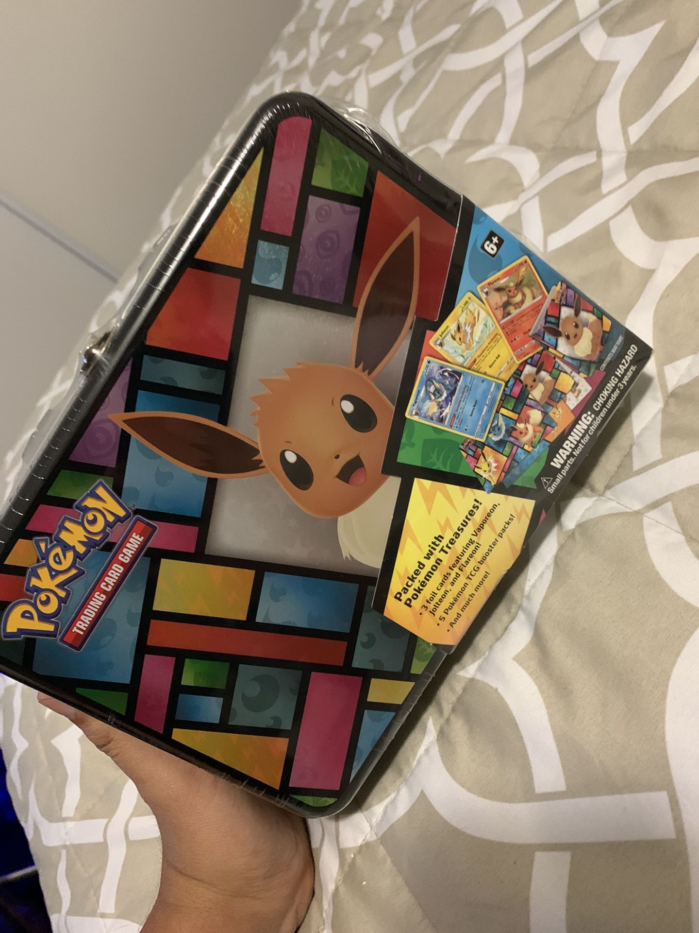 Pokemon Lunch Box Containing 5 Packs 