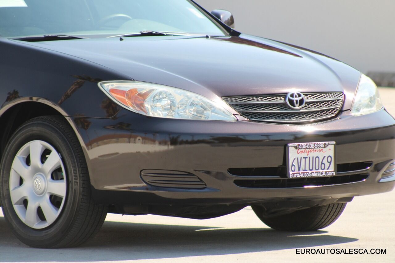 2004 Toyota Camry