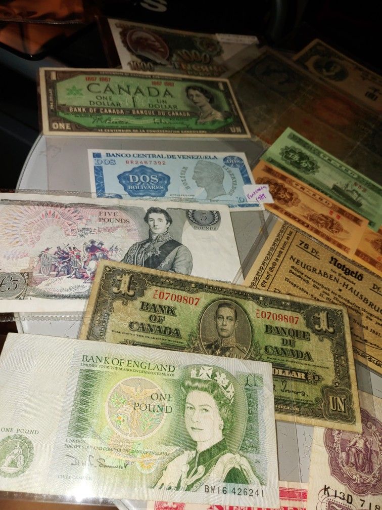 Foreign World Banknotes Currency Collection