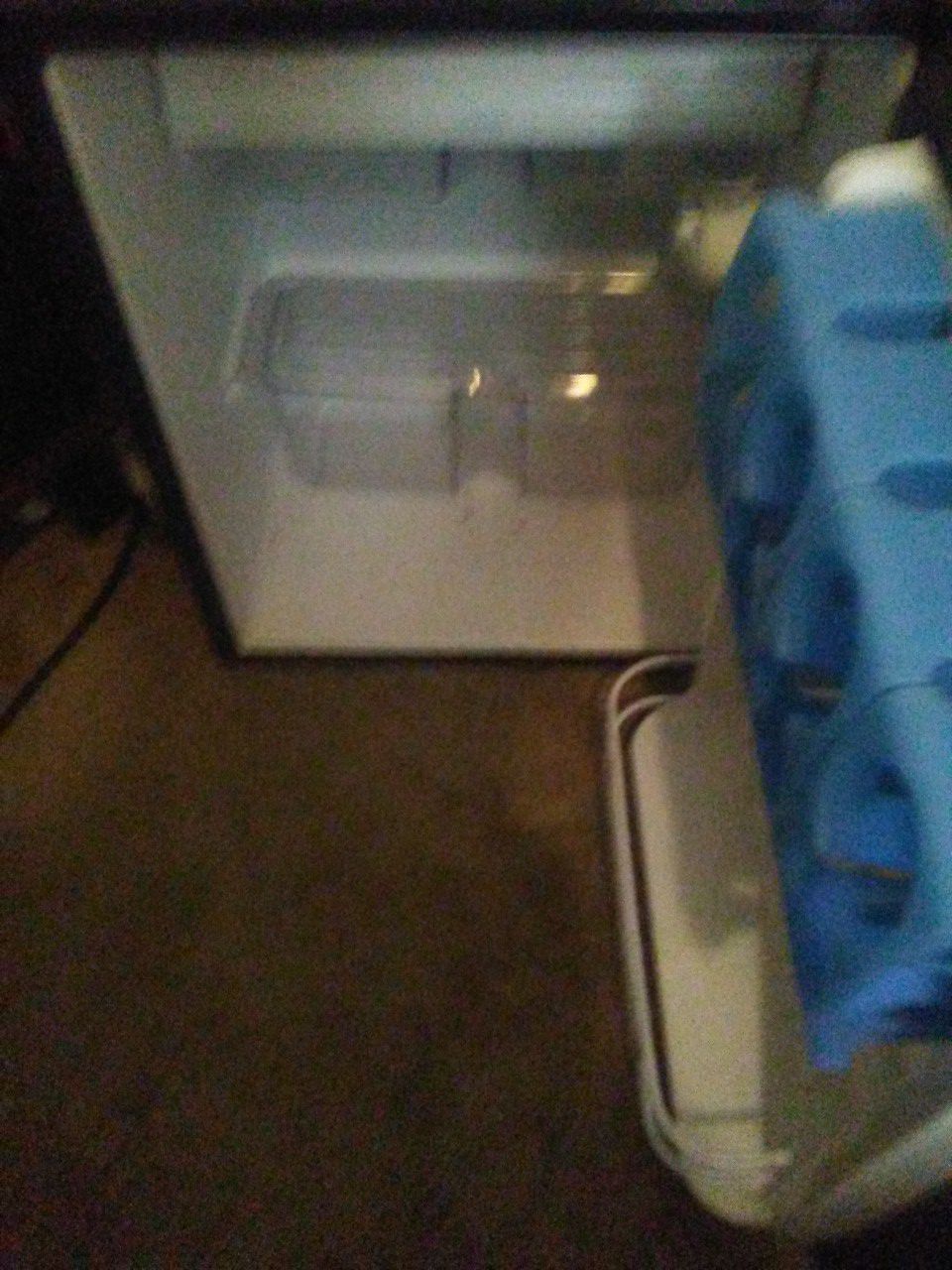 Mini fridge (whirlpool) like new great deal!!