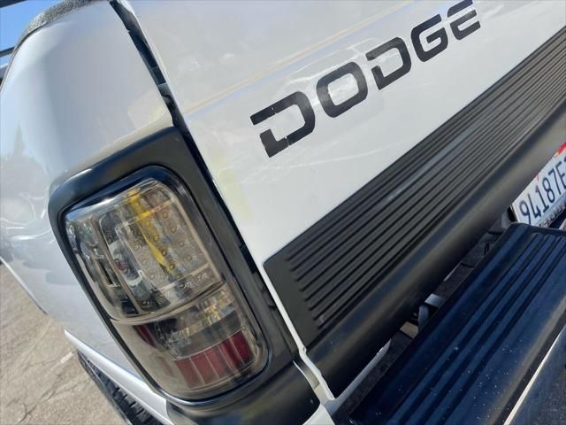 2001 Dodge Ram Pickup 2500