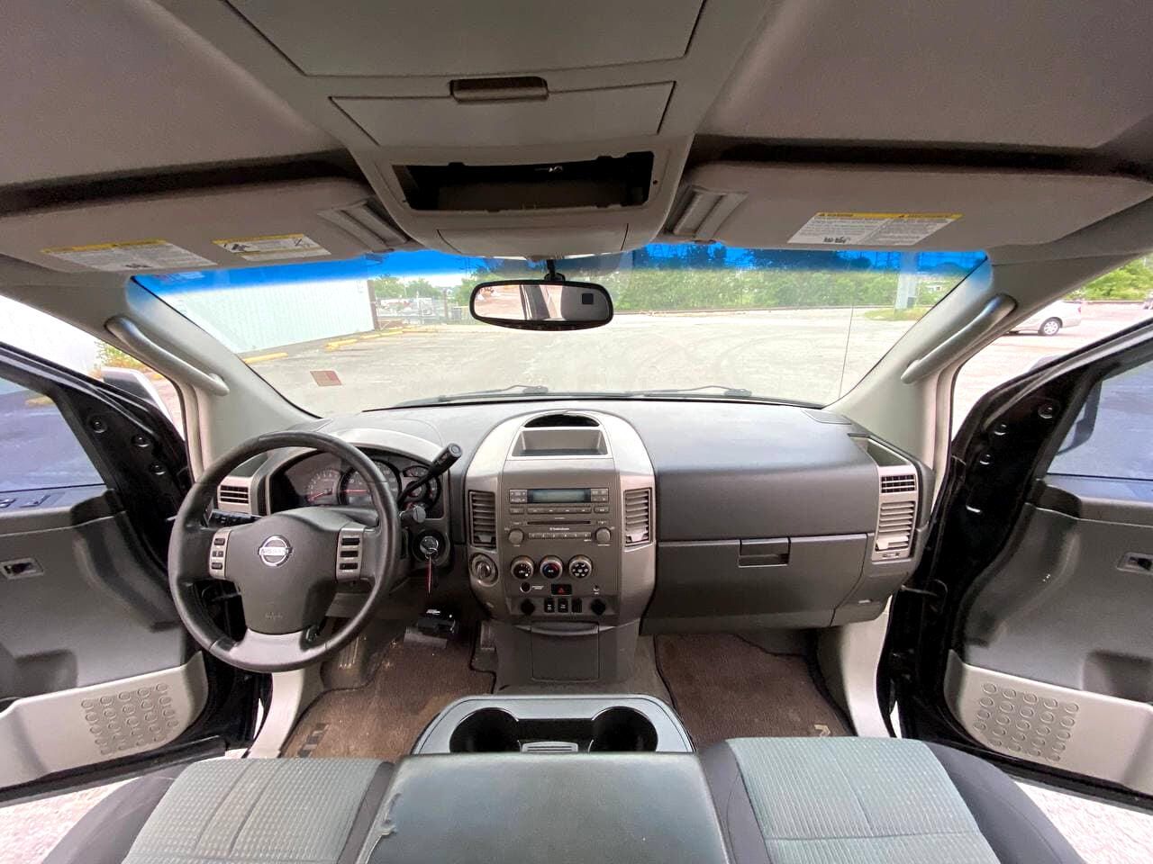 2004 Nissan Titan