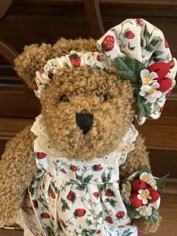 Teddy Bear Plush Strawberry Hat Box Series  Thumbnail