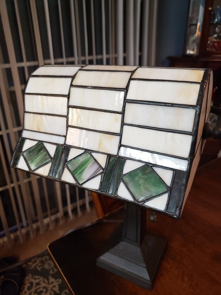 Stained Glass Banker's Lamp Desk Lamp