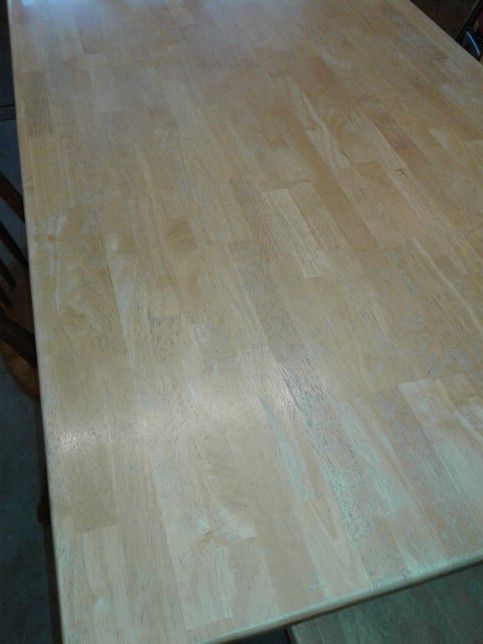 Butcher Block kitchen table and 4 Chairs 