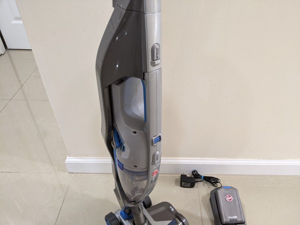 Hoover Cordless 2-in-1 Deluxe Vacuum Cleaner