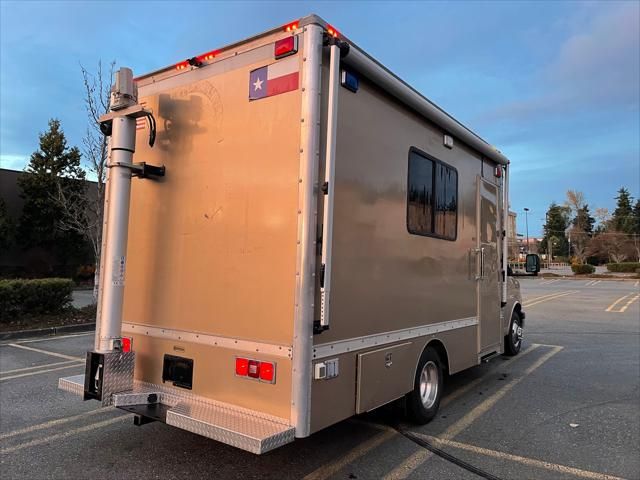 2005 Chevrolet Express Commercial Cutaway