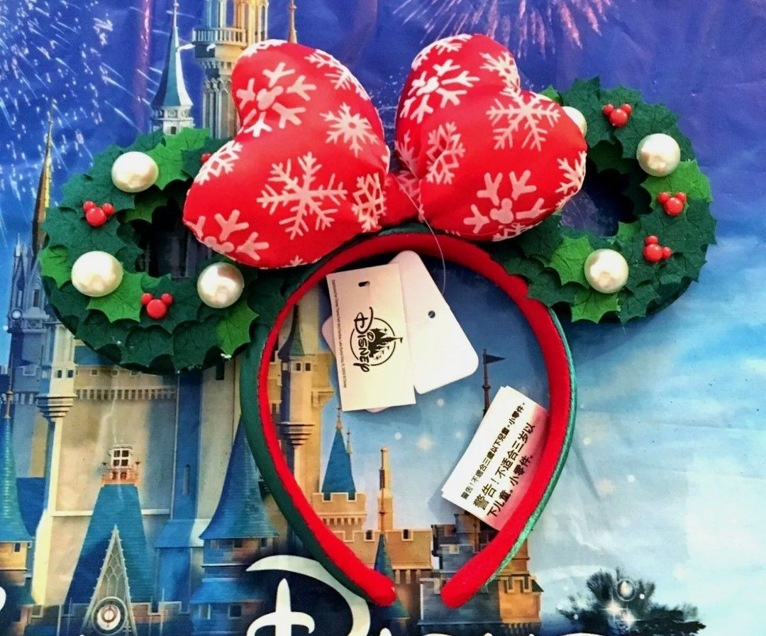 NWT Disney Parks 50th Anniversary Christmas Wreath Minnie Ears