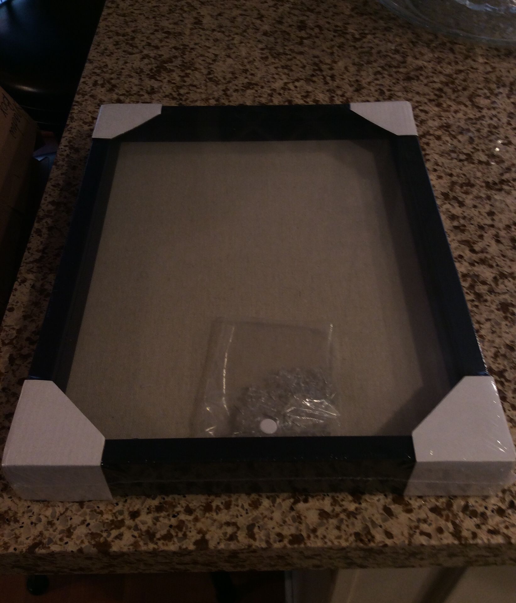 Shadow box