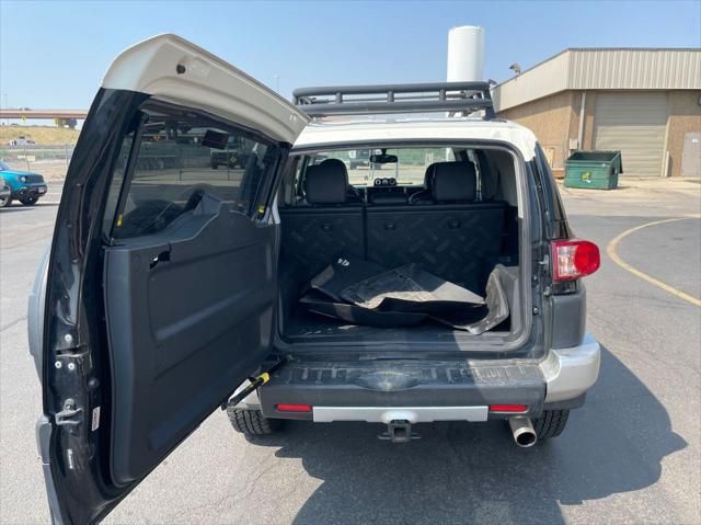 2011 Toyota FJ Cruiser