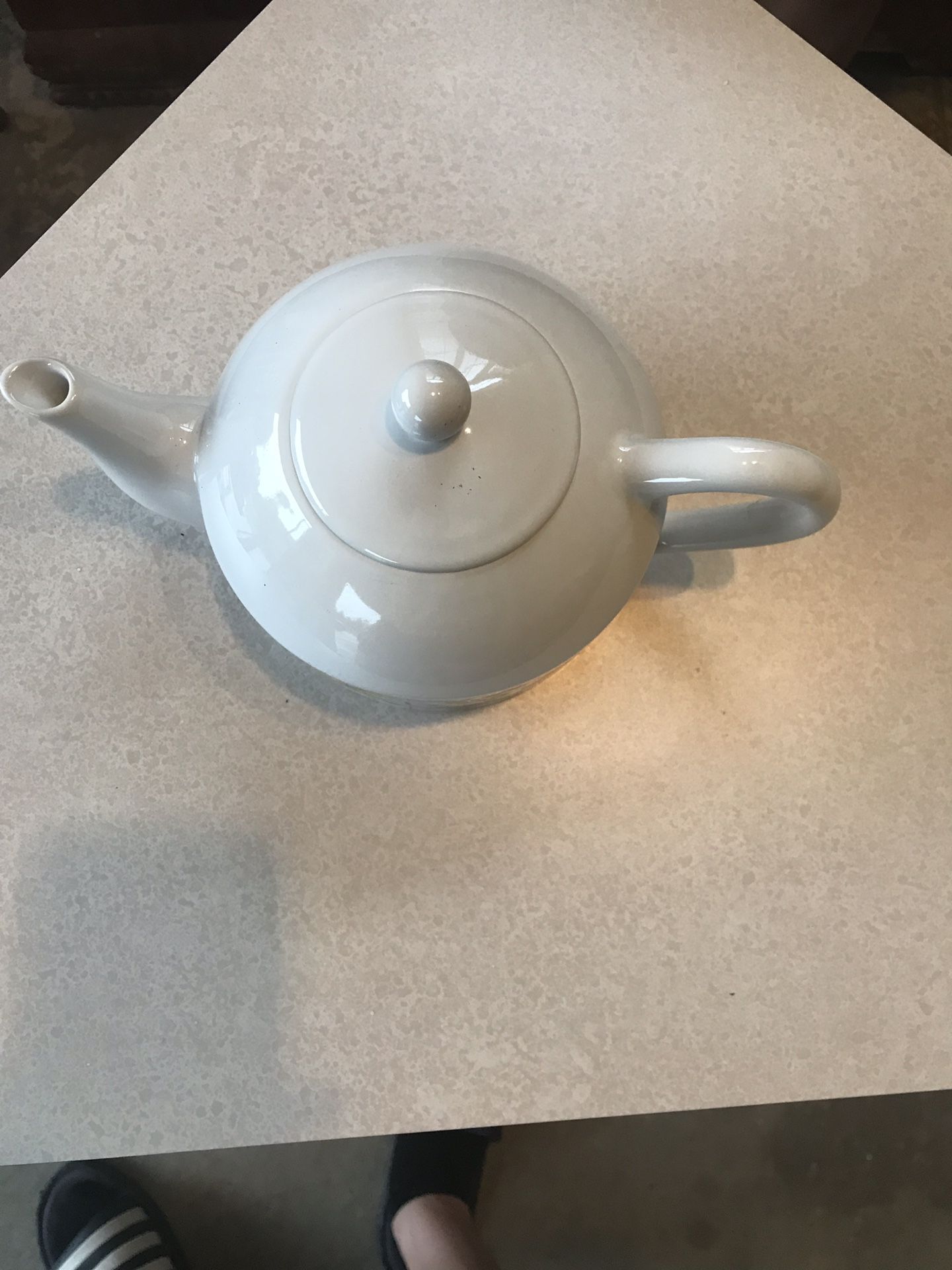 Tea kettle