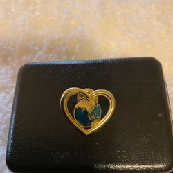 Vintage Gold Heart Pin/brooch (Avon ) Thumbnail