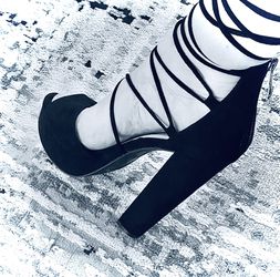 New Nicole Miller Lace Up Platform Heel Sandals Shoes Size 7.5 Thumbnail
