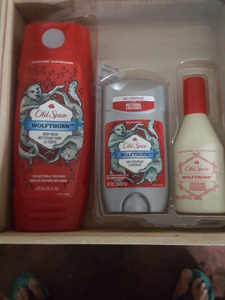 OLD SPICE MEN'S GIFT SET