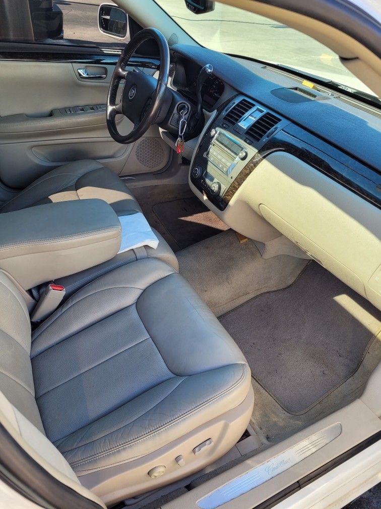 2008 Cadillac DTS