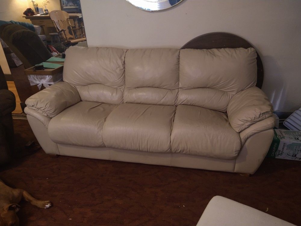 Couch & Loveseat Ivory Leather